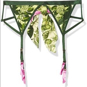SavageX Jungle Luv print garter size Small